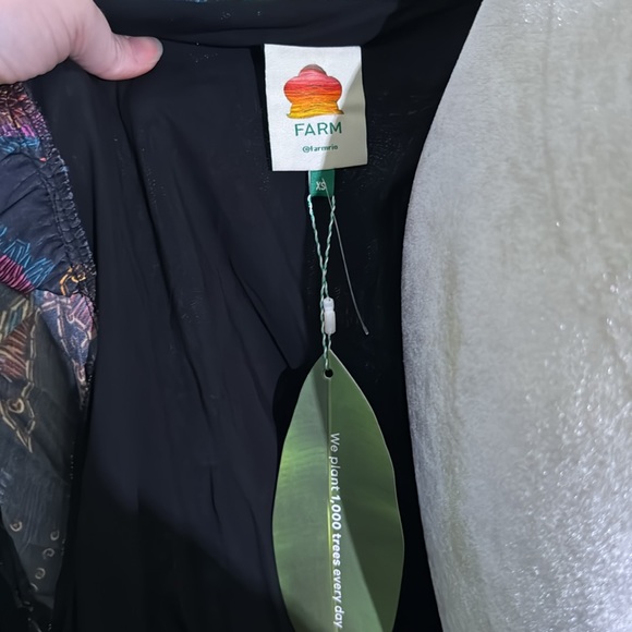 🆕 Farm Rio Sequin Toucans Mini Dress - Picture 9 of 10